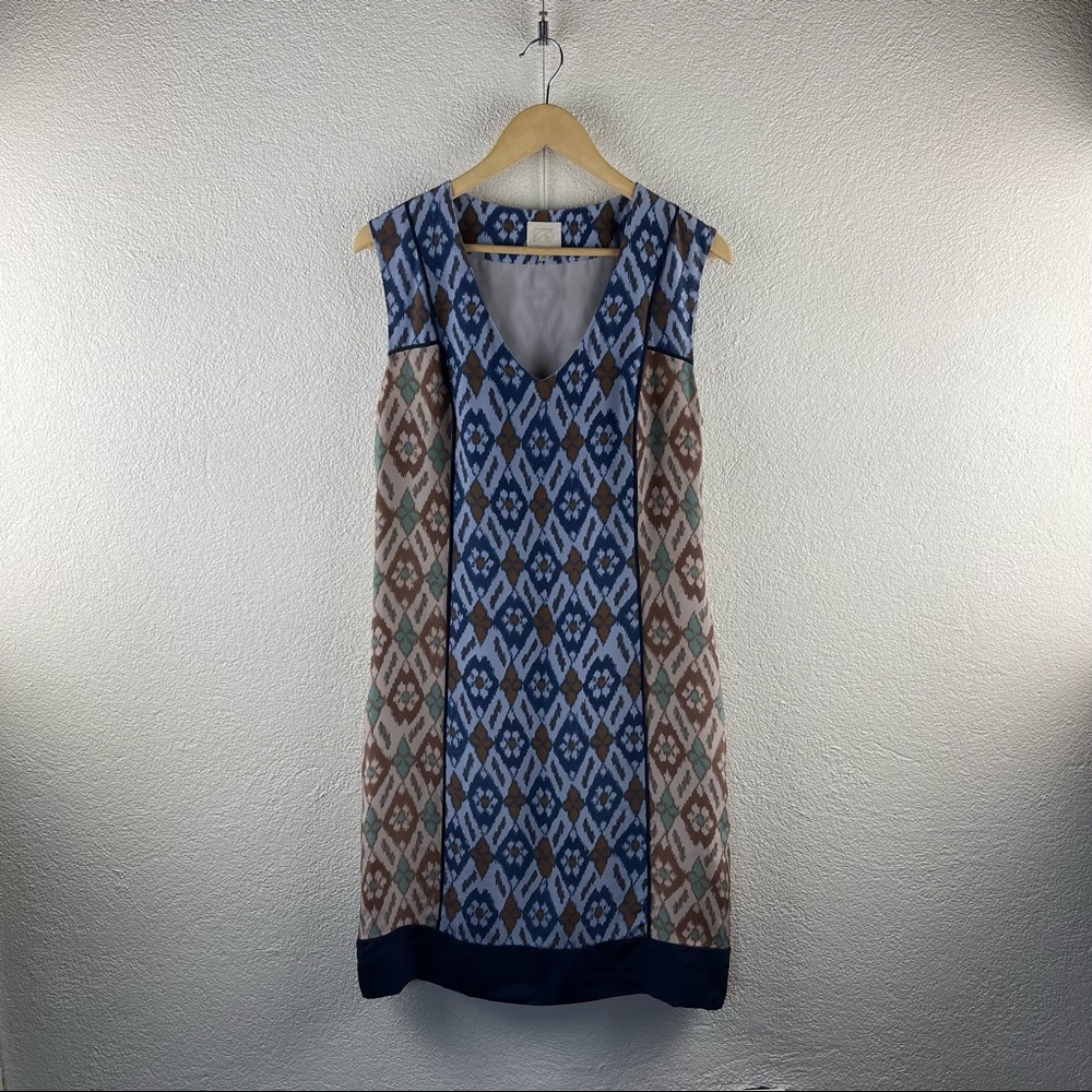 Anthropologie l 8 Coquille Silk Bohemian Ikat Print V-Neck Shift Resort Dress